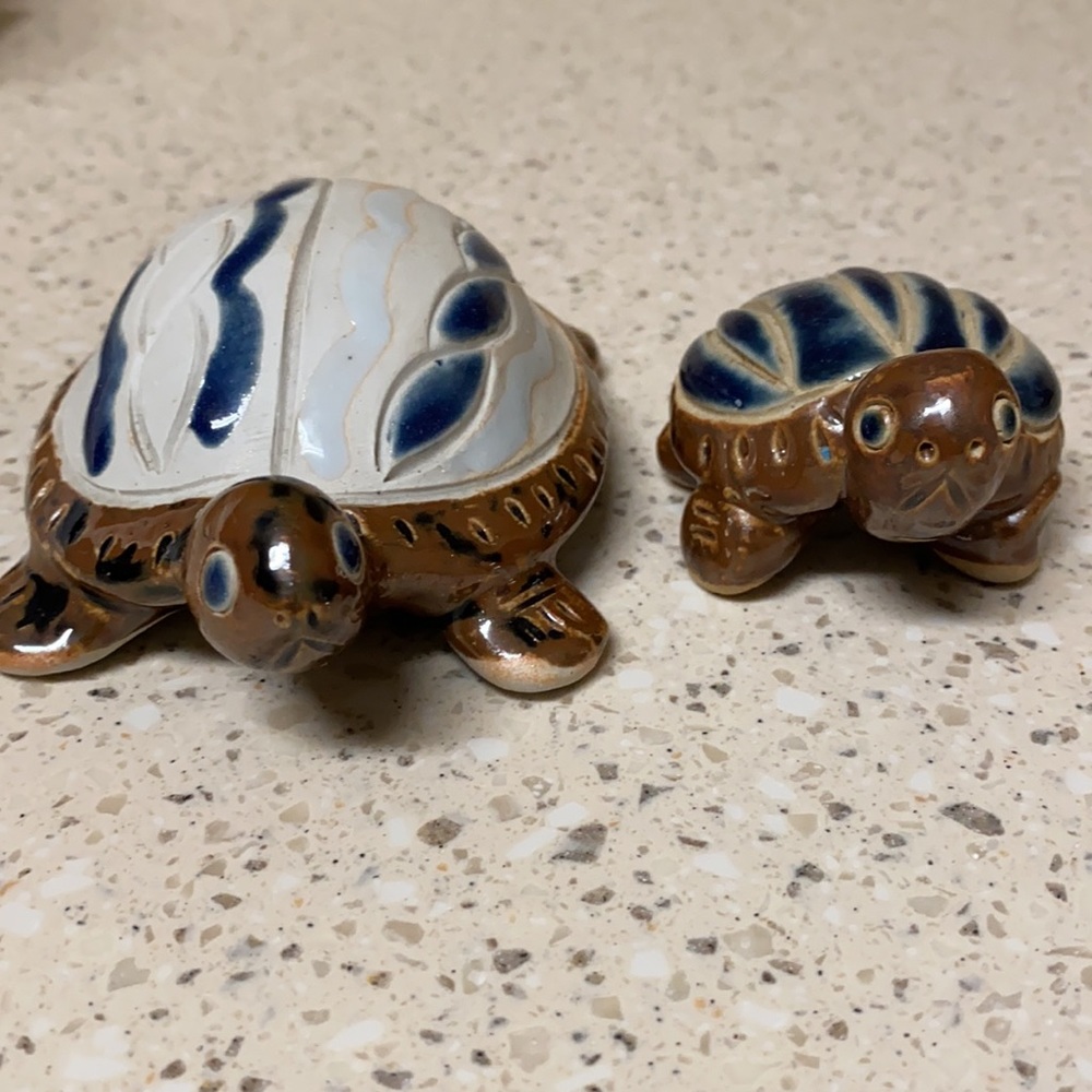Vintage glazed ceramic turtles
